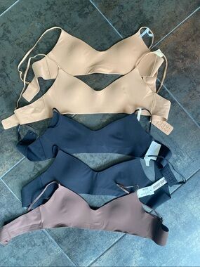 Seriously Soft seamless Wireless  Bralette Nude, Black, Brown. Set of five sz L
